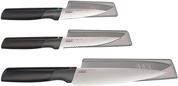 طقم السكاكين اليفايت من 3 قطع 10528 من جوزيف بسكين قسم وسكين مسنن وسكين شيف وأغطية تخزين - من الفولاذ المقاوم للصدأ احصل على طقم السكاكين اليفايت الفريد من نوعه، يتضمن 3 قطع من جوزيف بسكين، قسم وسكين مسنن وسكين شيف، مع أغطية تخزين مصنوعة من الفولاذ المقاوم للصدأ.